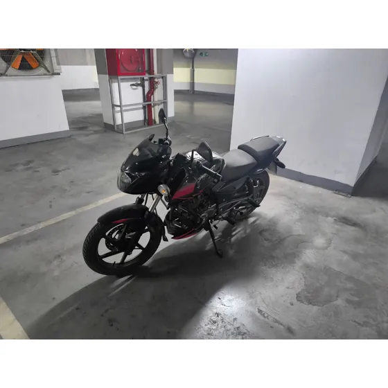 Bajaj Pulsar 150 Moto