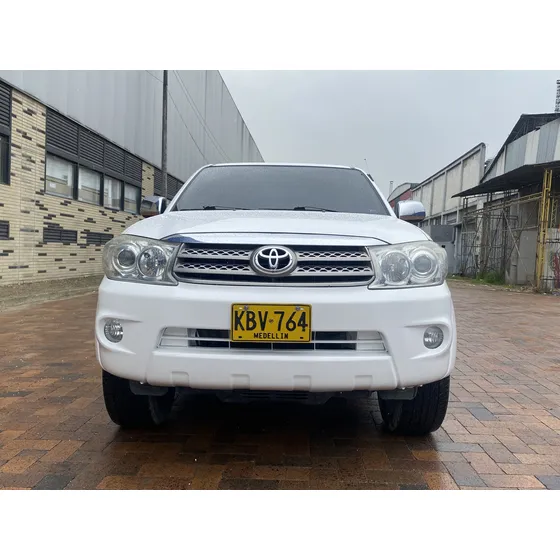 Toyota Fortuner 2.7l 4x4