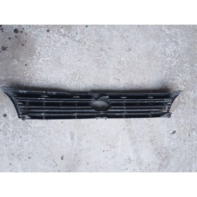 Careta Frontal De Baby Camry 94 Al 98.usada.