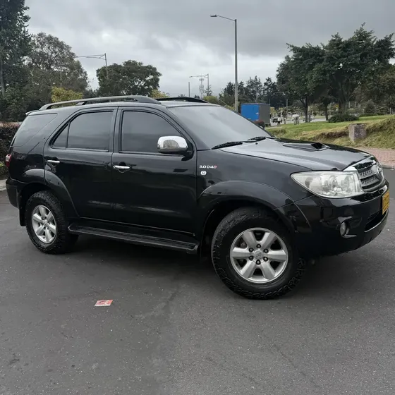 Toyota Fortuner 2009 3.0 Sr5