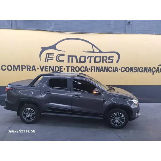Fiat Strada 1.3 Ranch Cab. Dupla 16v Flex Aut. 4p