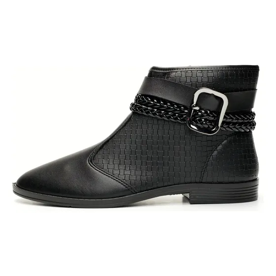 Botas Negras Con Tiras Trenzadas Y Hebillas Mujer Moleca