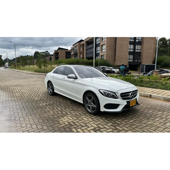 Mercedes-benz Clase C 2.0 Amg
