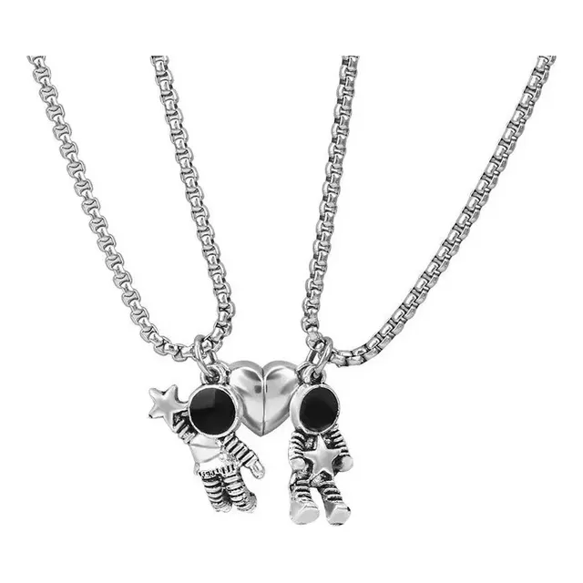 Collares Corazón Magnético Dijes Astronautas Parejas Regalo