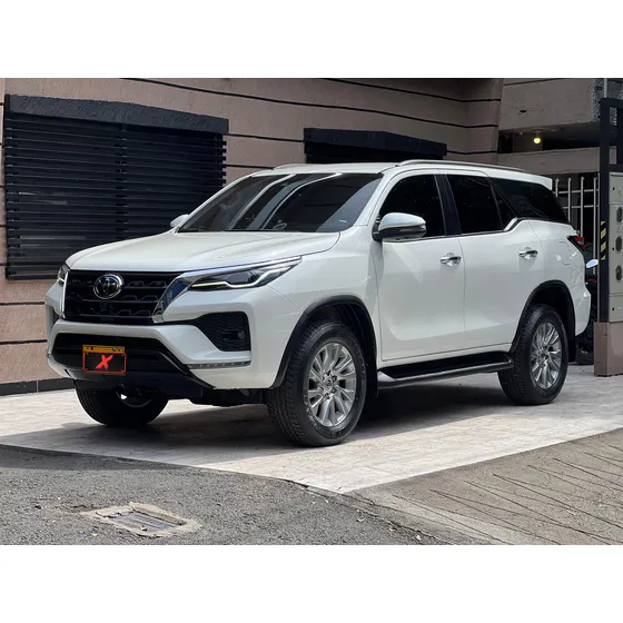Toyota Fortuner Srv 2.4 Diesel