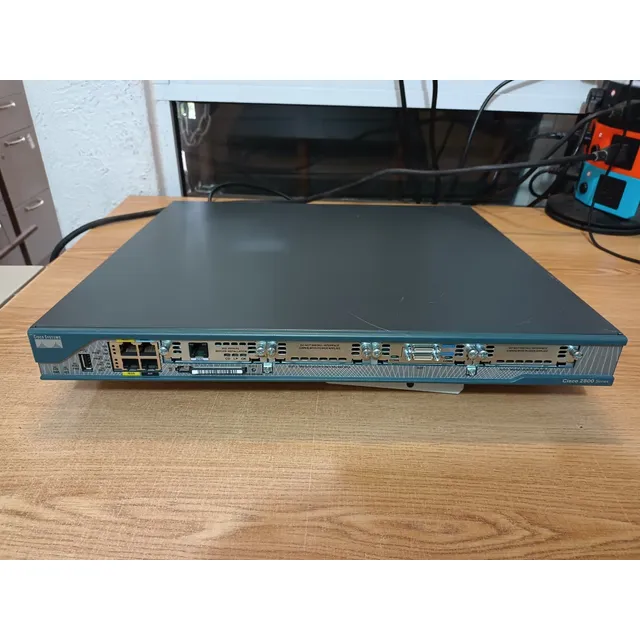 Router Cisco Systems 2800 Series 2801 