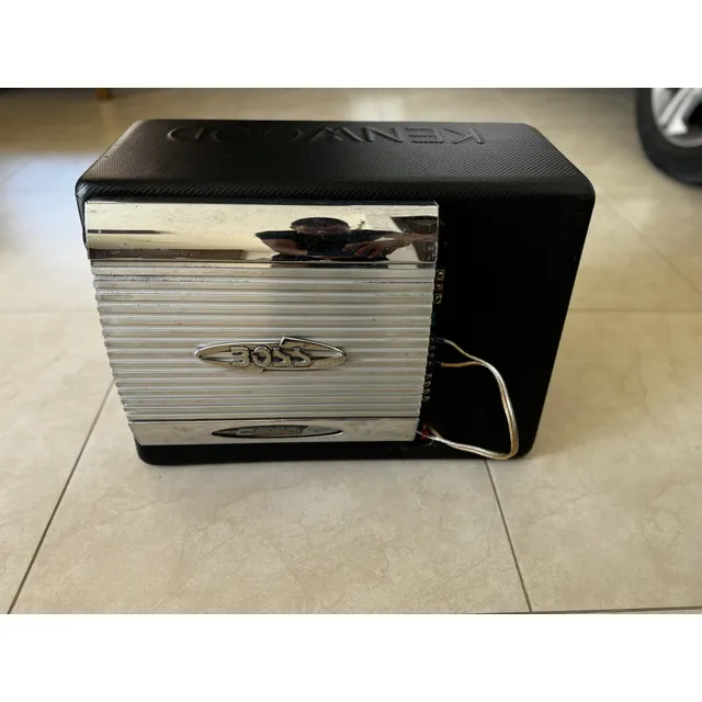 Planta De Sonido Y Bajo Para Carro + Cables 10/10