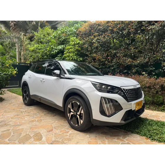 Peugeot 2008 1.2 Gt