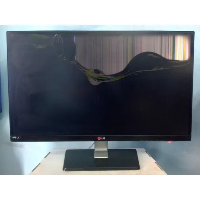 Monitor 27¨ Led Full Hd Ips277l LG Para Repuesto ----- 22/24