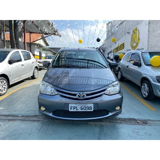 Toyota Etios 1.3 16v X 5p