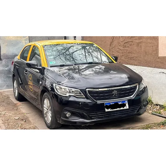 Peugeot 301 1.6 Allure