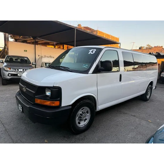 Chevrolet Express Van Ls 15
