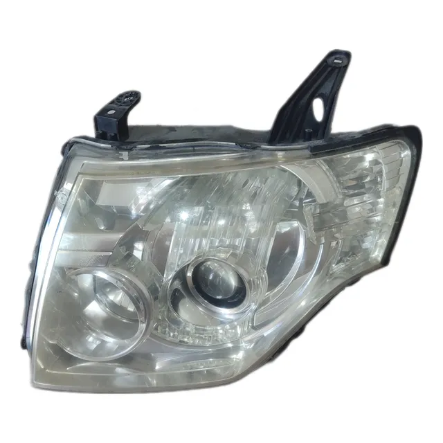 Faro Delantero Izquierdo Mitsubishi Montero Límited Pajero