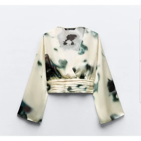 Blusa Cropped Estampada Zara