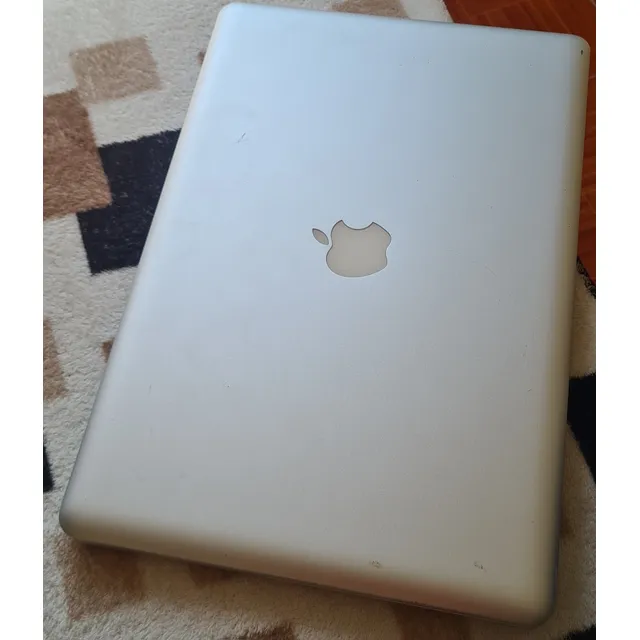 Laptop Makbook Pro A-1286