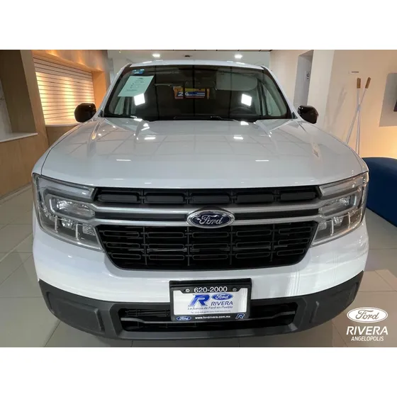 Ford Maverick Lariat