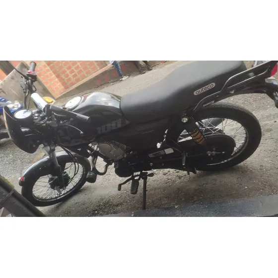Negra En Perfecto Estado Comonueva
