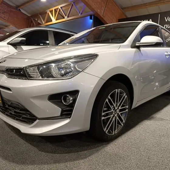 Kia Rio 2022 1.4 Vibrant Mt