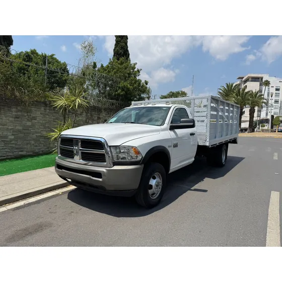 Ram 4000 5.7 Chasis Cabina Pl 4x2 Mt