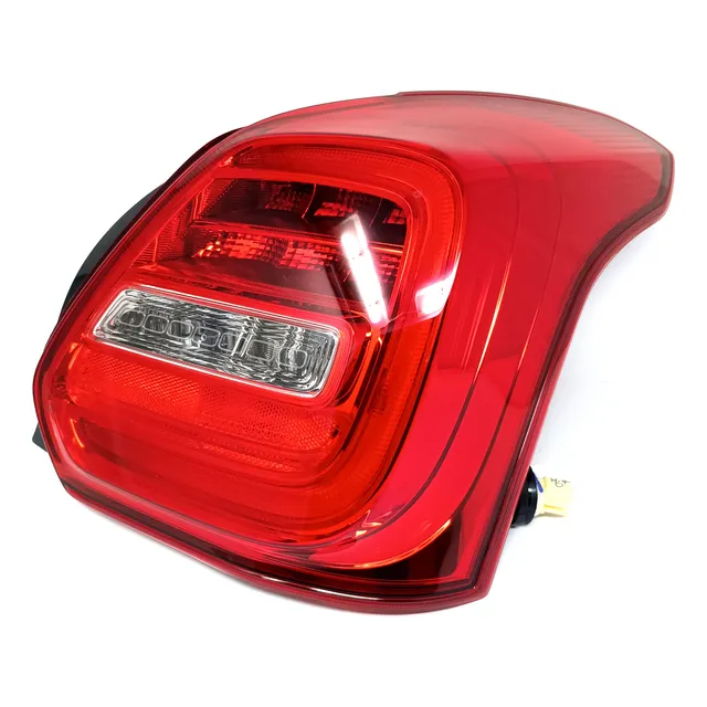 Faro Trasero Derecho Suzuki Swift Glx 2024
