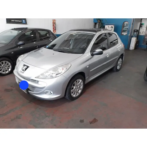 Peugeot 207 1.6 Xt