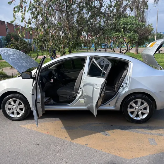 Nissan Sentra 2009 2.0 Sl