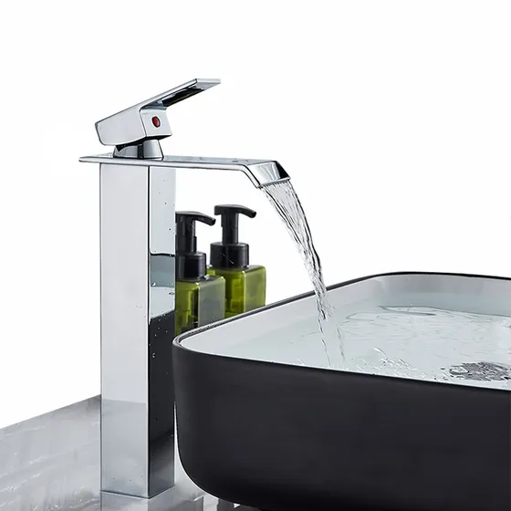 Grifo Mezclador Cascada Yesop Para Lavabo De Baño 30cm Alto