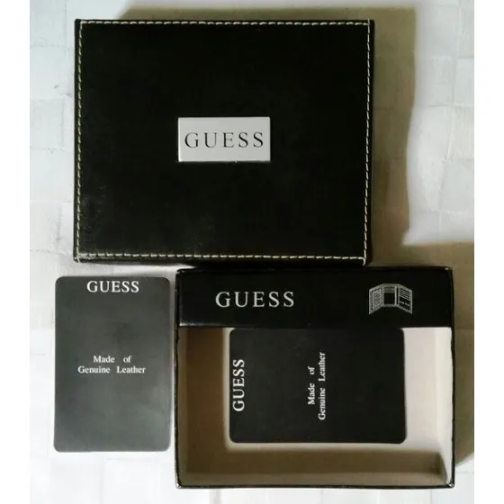 Estuche Guess De Billetera En Cuero