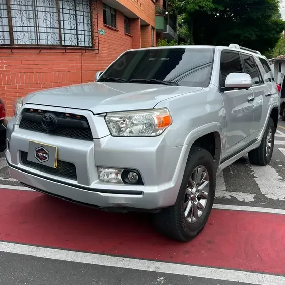 Toyota 4runner 2010 4.0 At Blindaje 2+