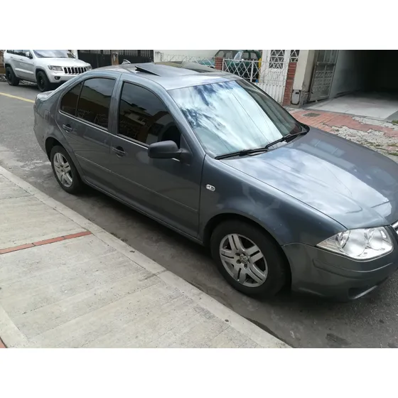 Volkswagen Jetta V 2.0 Trendline