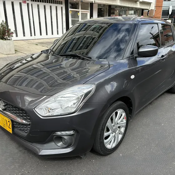 Suzuki Swift Hibrido 2022 1.2 Glx 2wd