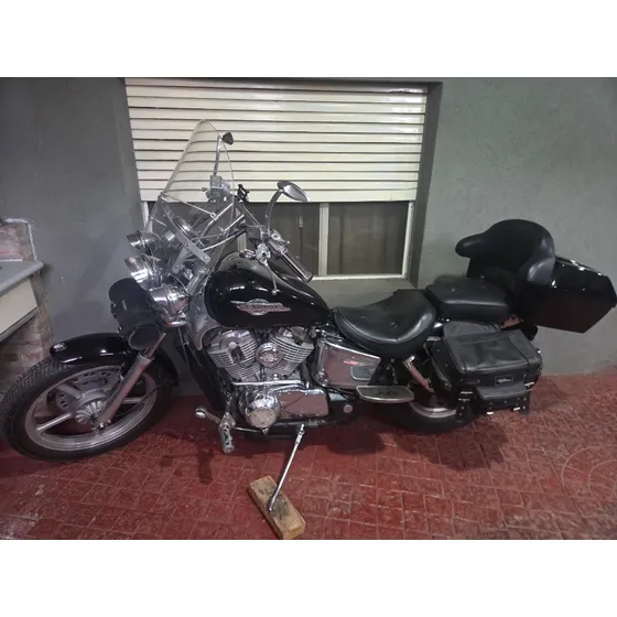 Honda Shadow 1100 Cc 