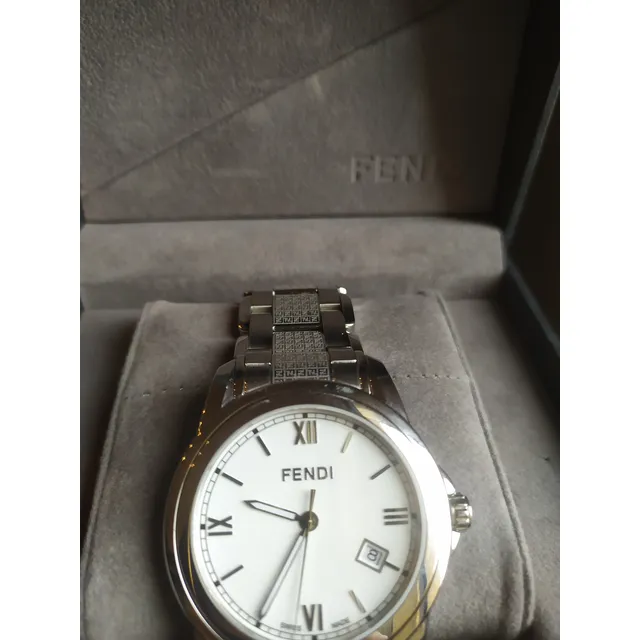Reloj Fendi