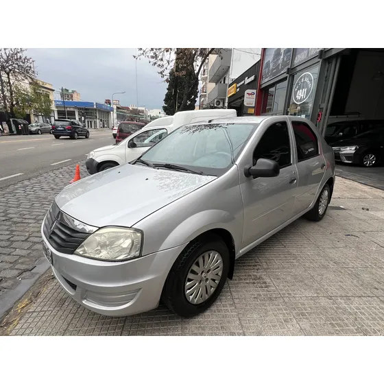 Renault Logan 1.6 Confort