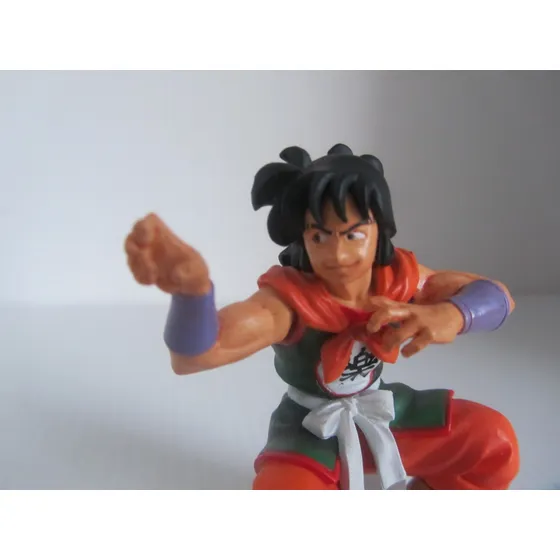 Dragon Ball Yamcha En Posicion Ataque Lobo 
