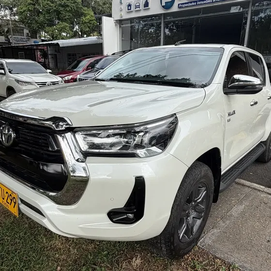 Toyota Hilux 2022 4.0