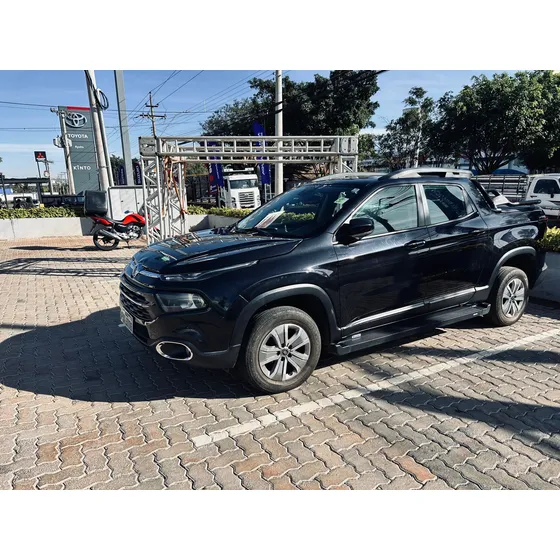 Fiat Toro 1.8 16v Freedom Flex 4x2 Aut. 4p