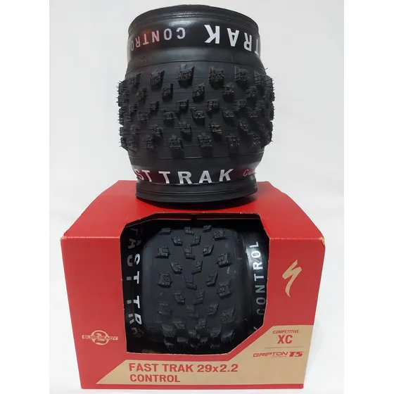 Fast Trak Control T5 29 X 2.20 Pneu Specialized Tubeless Cor Preto