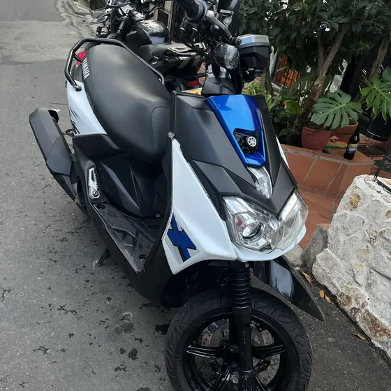 Yamaha En Muy Buen Estado Papeles Al Día Tramposo Inmediato