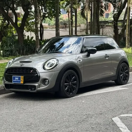 Mini Cooper S 2020 Pepper 2.0 Turbo Automatico