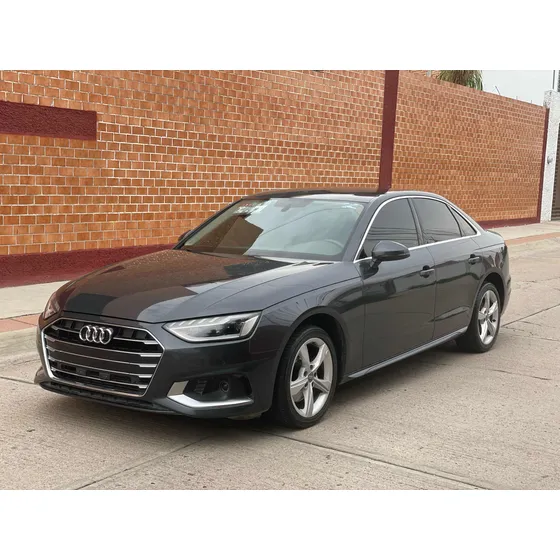 Audi A4 2.0 T Select 190hp Dsg