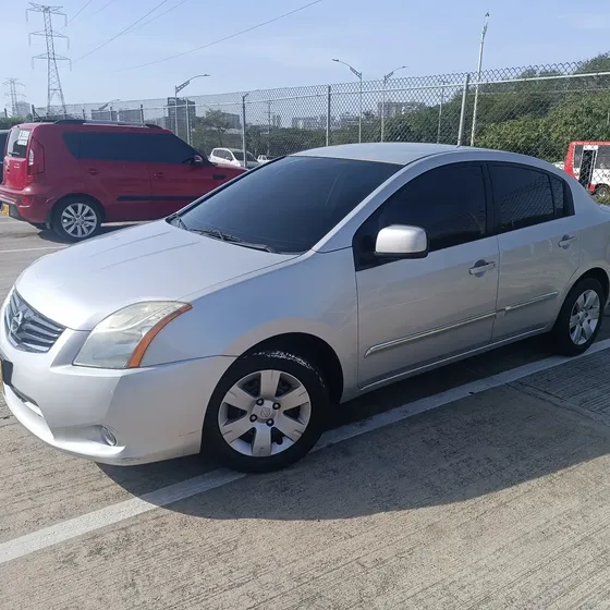 Nissan Sentra 2013 2.0 E