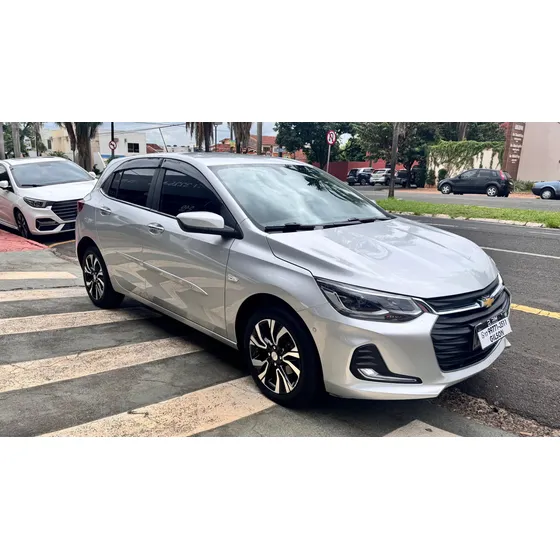 Chevrolet Onix 1.0 Turbo Flex Premier Automático