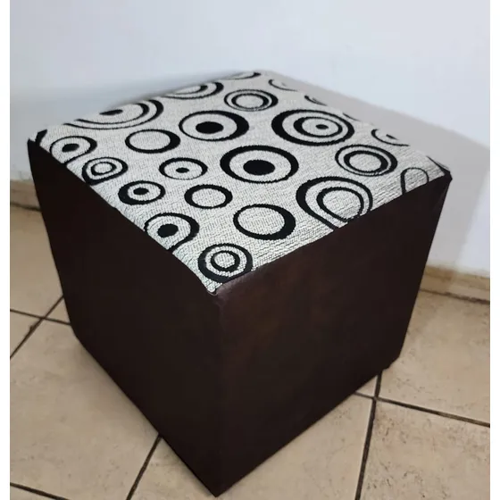 Puff Cubo Banquito Súper Reforzado 40x40x40 Tela Y Ecocuero