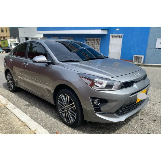 Kia Rio Sedán 1.4 Vibrant Aut