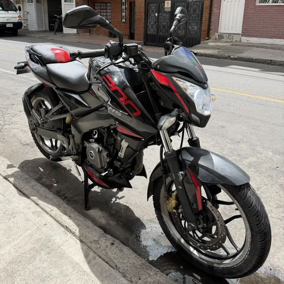 Pulsar Ns 200 Bsiv