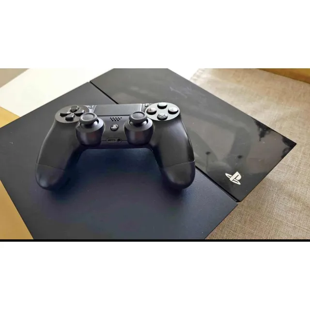 Consola Play Station 4 Fat 500gb Gratis Ps+ Extra