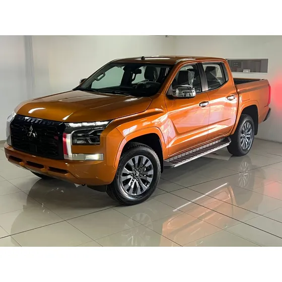 Mitsubishi L200 2.4 Gls 4x4 At Full