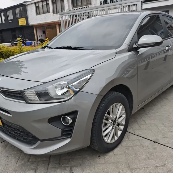 Kia Rio 2022 1.4 Vibrant At
