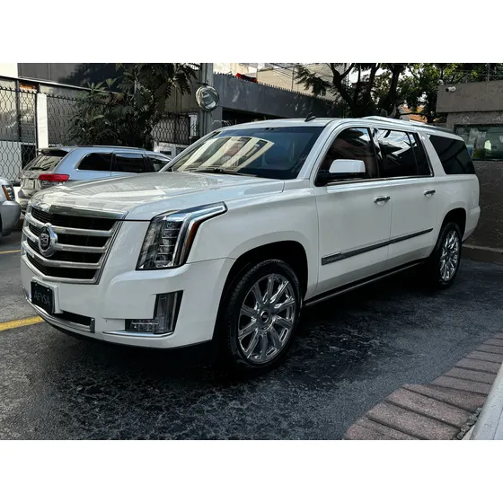 Cadillac Escalade Esv 6.2 Premium 8 Pasajeros At